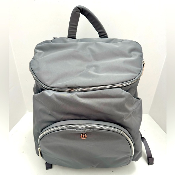 Lululemon New Parent Backpack 17L - Picture 1 of 9